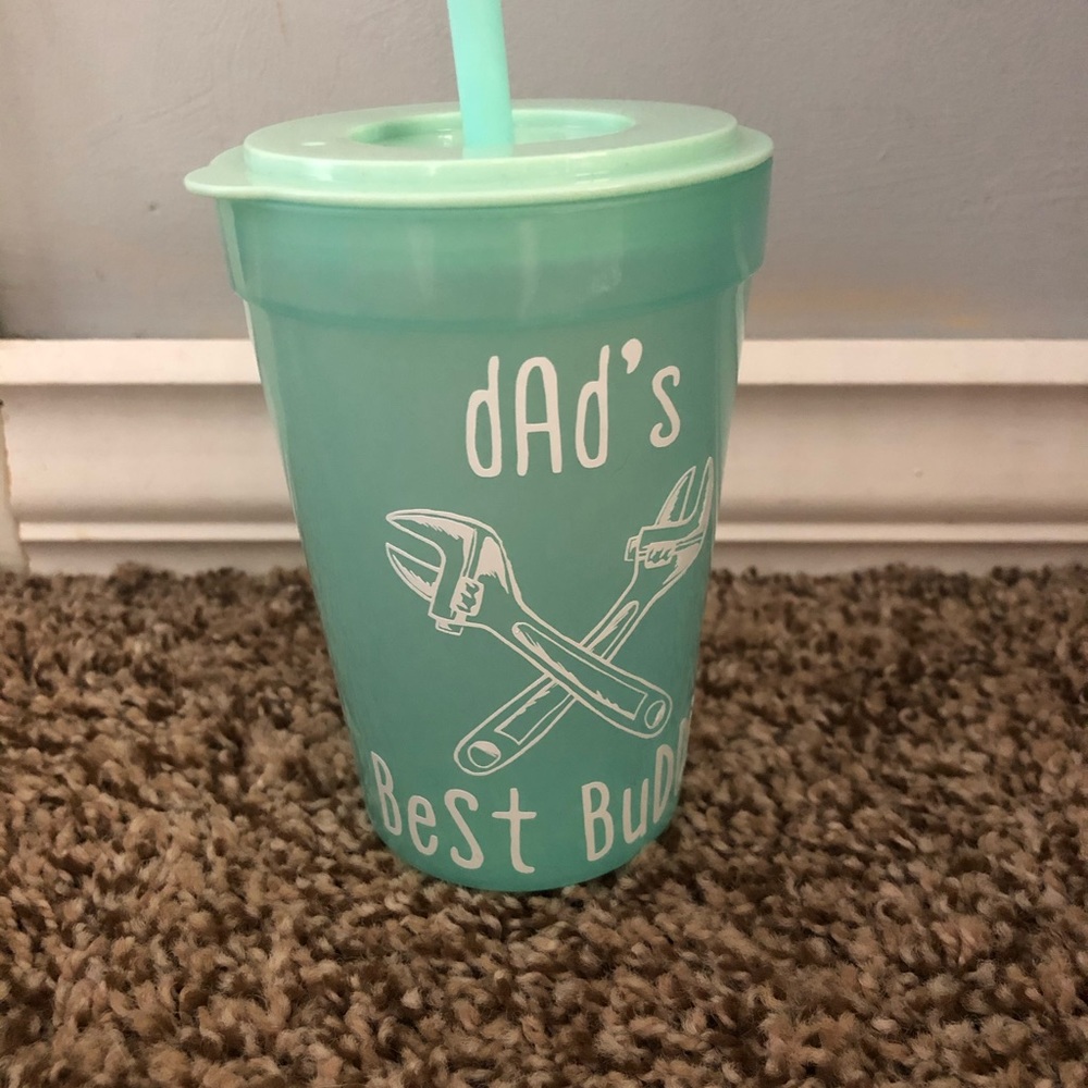 Color changing cup